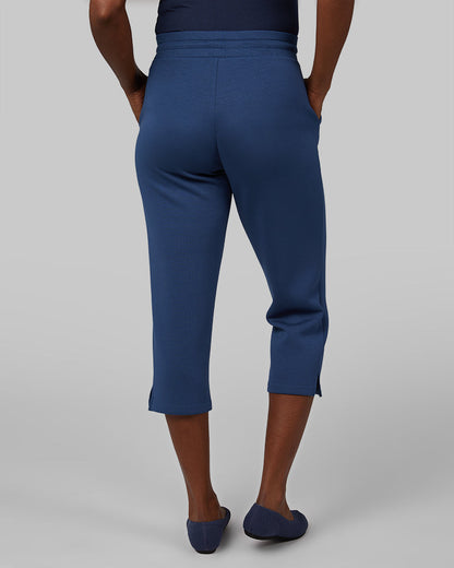 WOMEN'S STUDIO TECH CAPRI