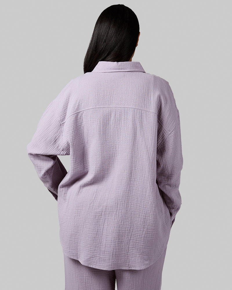 WOMEN'S SOFT GAUZE OVERSIZED LONG SLEEVE BUTTON-UP