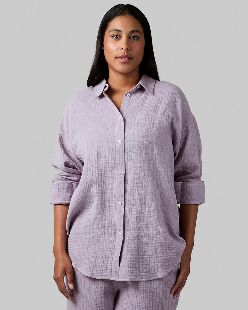 WOMEN'S SOFT GAUZE OVERSIZED LONG SLEEVE BUTTON-UP