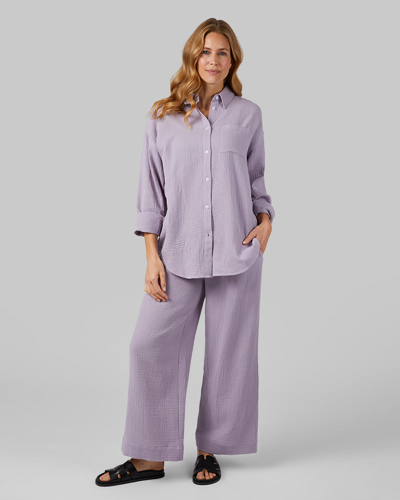 WOMEN'S SOFT GAUZE OVERSIZED LONG SLEEVE BUTTON-UP