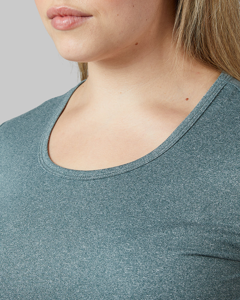 WOMEN'S COOL FITTED T-SHIRT