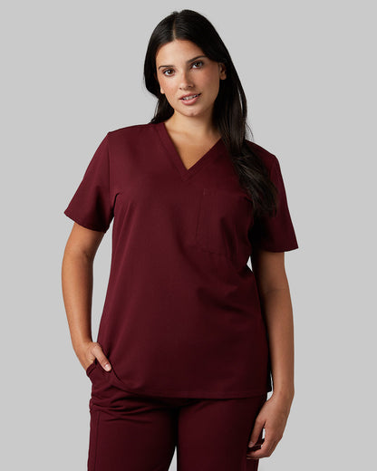 WOMEN'S CHEST POCKET V-NECK SCRUB TOP