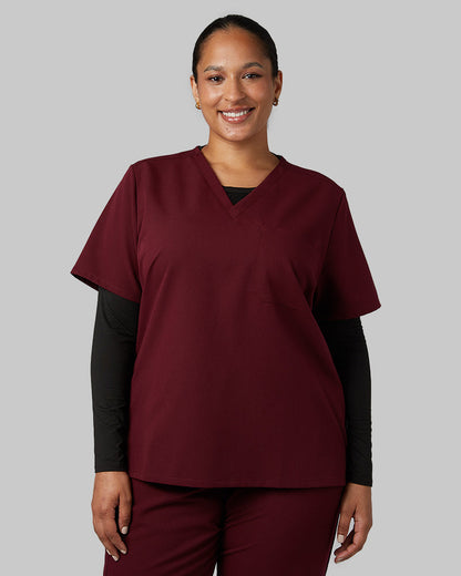 WOMEN'S CHEST POCKET V-NECK SCRUB TOP