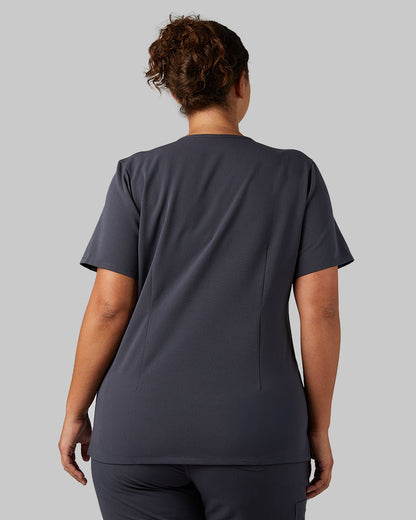 WOMEN'S CHEST POCKET V-NECK SCRUB TOP