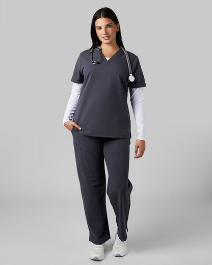 WOMEN'S CHEST POCKET V-NECK SCRUB TOP