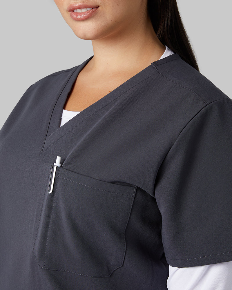 WOMEN'S CHEST POCKET V-NECK SCRUB TOP