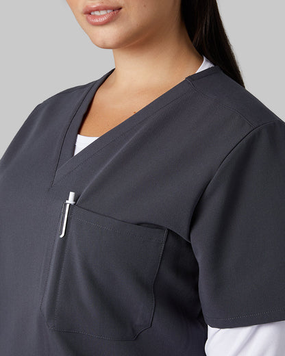 WOMEN'S CHEST POCKET V-NECK SCRUB TOP
