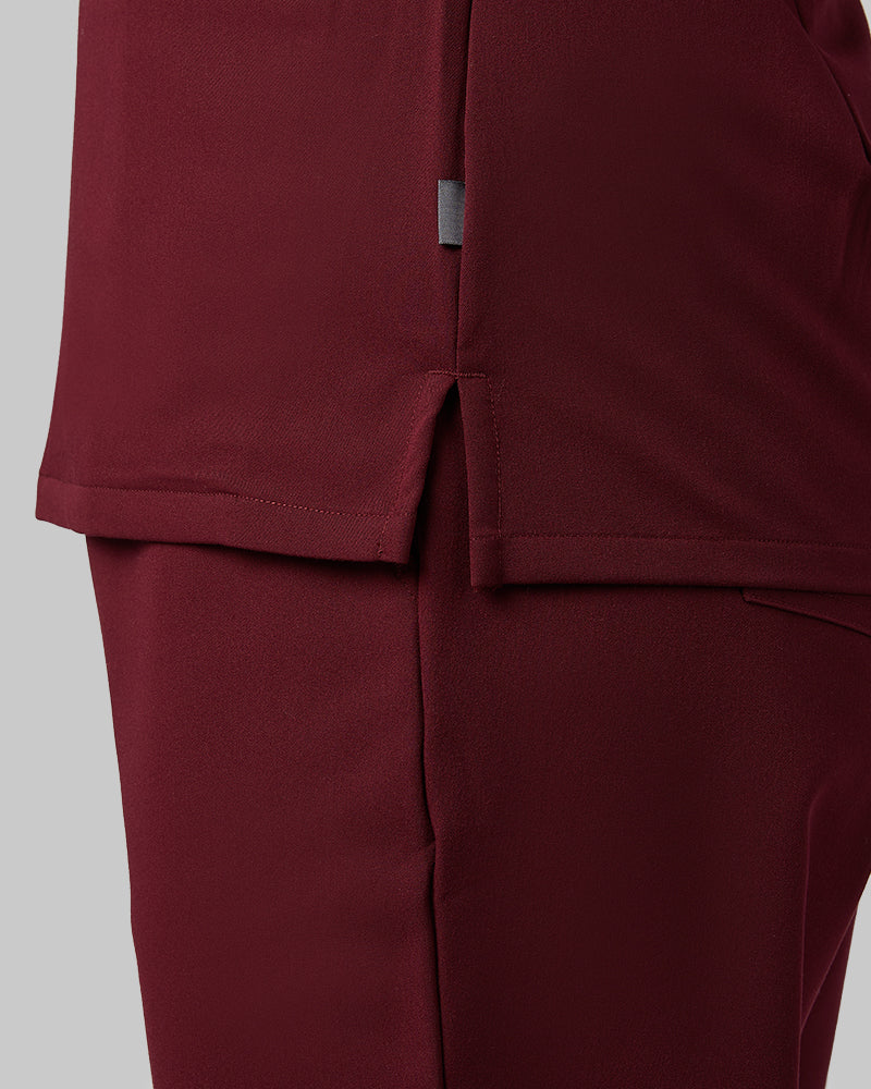 WOMEN'S 2-POCKET V-NECK SCRUB TOP
