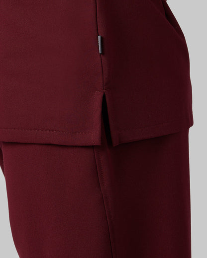 WOMEN'S 2-POCKET V-NECK SCRUB TOP