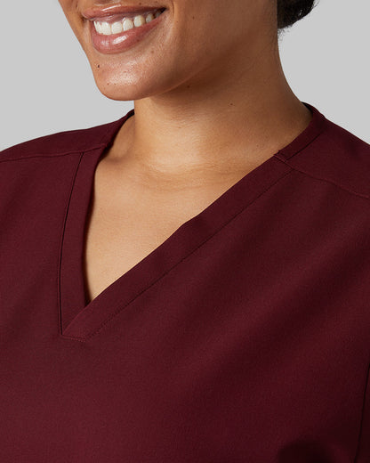 WOMEN'S 2-POCKET V-NECK SCRUB TOP