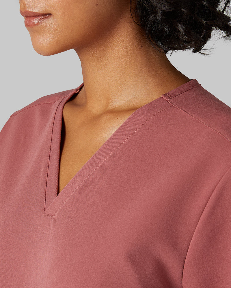 WOMEN'S 2-POCKET V-NECK SCRUB TOP