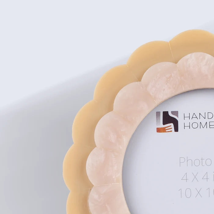 Beige & Pearl Resin Inlay Picture Frames | Golden Latte 4" Round Frame