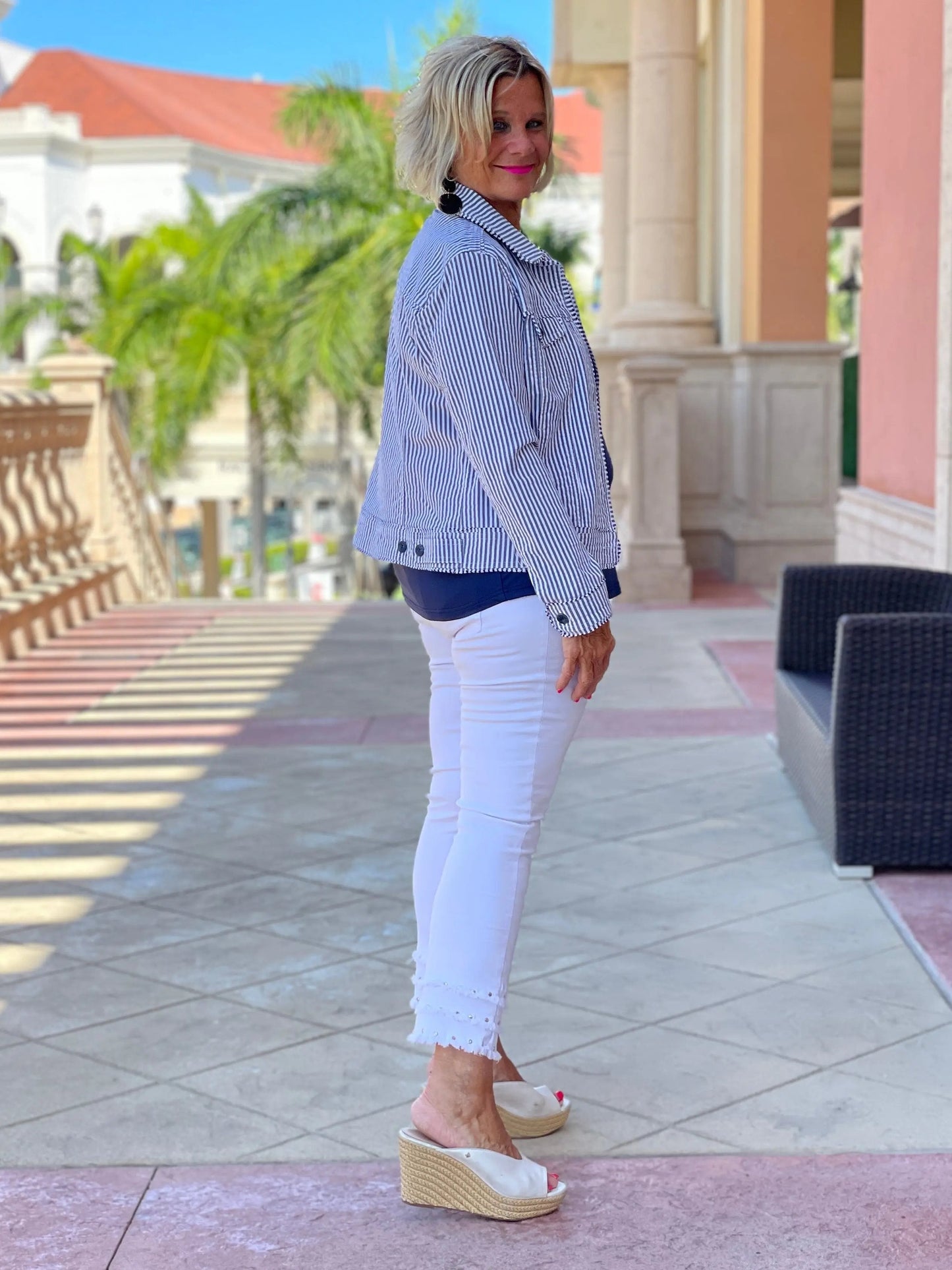 LULU B  NAVY SEERSUCKER JACKET