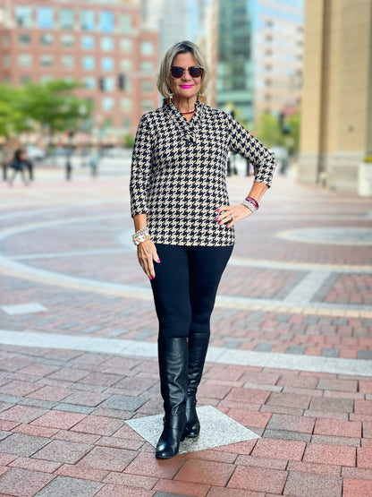 HOUNDSTOOTH RUFFLE TOP