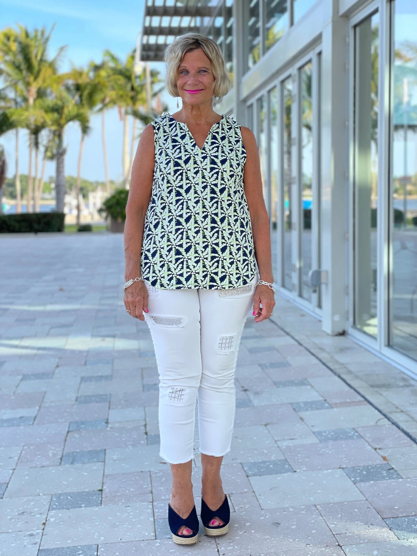 GREEN AND NAVY SLEEVELESS PALM TOP