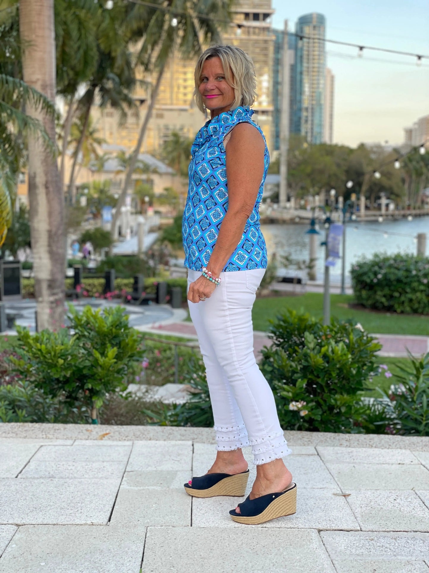 BAHAMA BLUE TURTLE SLEEVELESS RUFFLE
