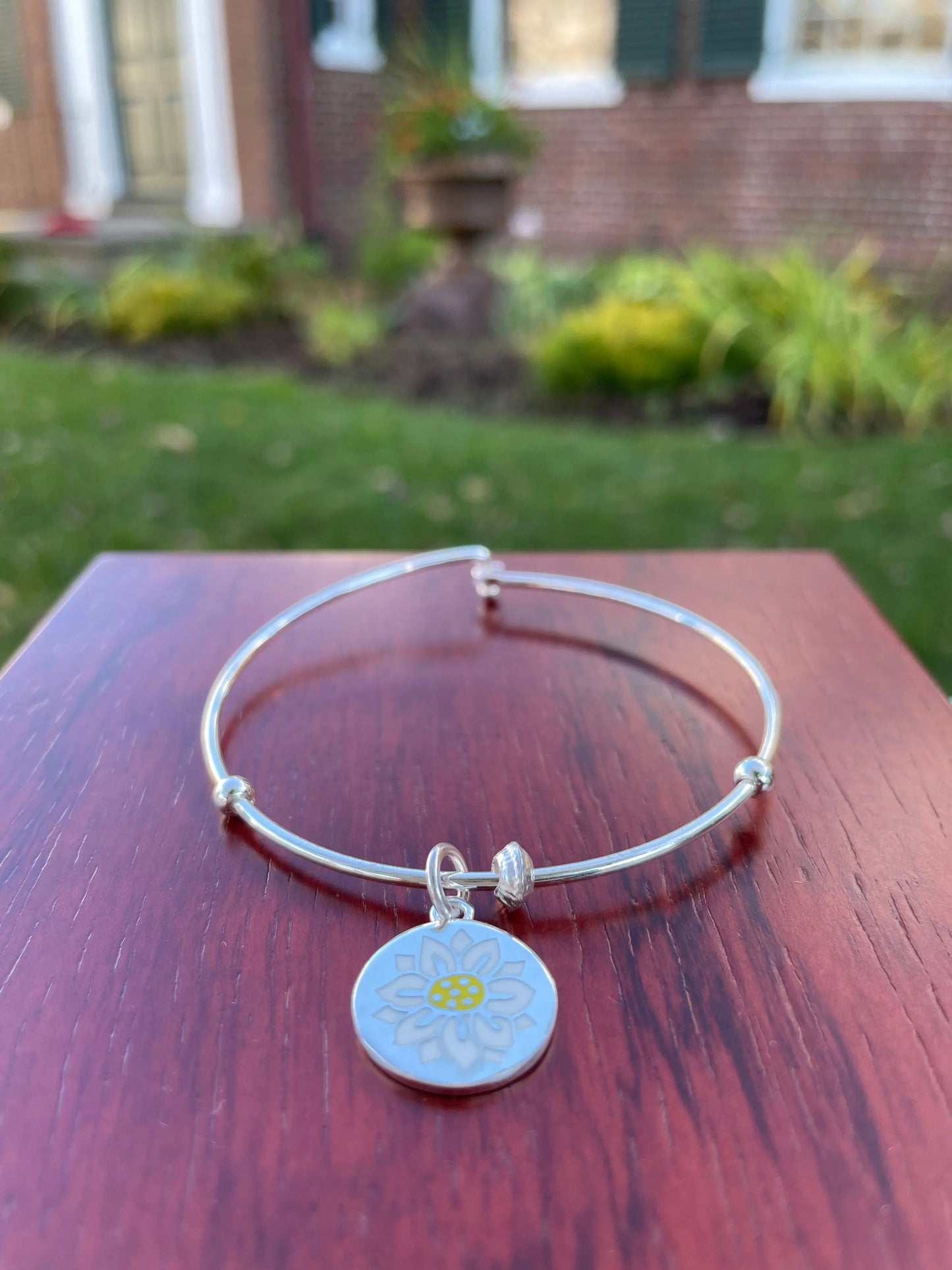 FLOWER BRACELET