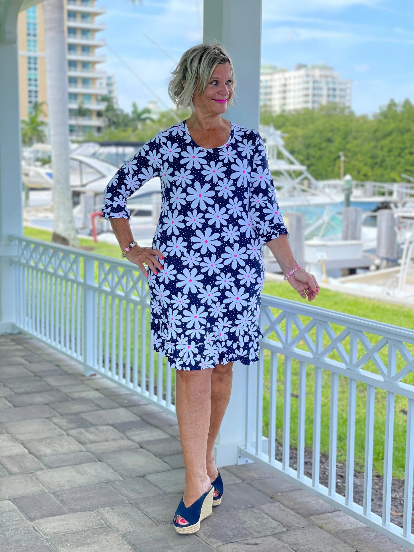 DAISY DAY SLEEVE RUFFLE DRESS
