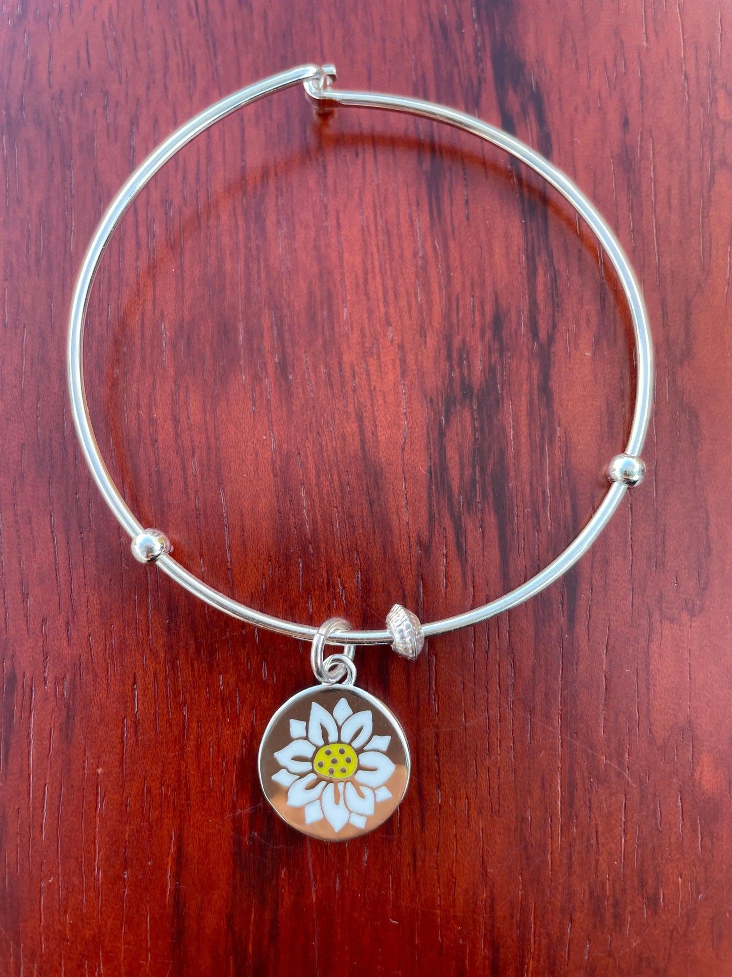FLOWER BRACELET