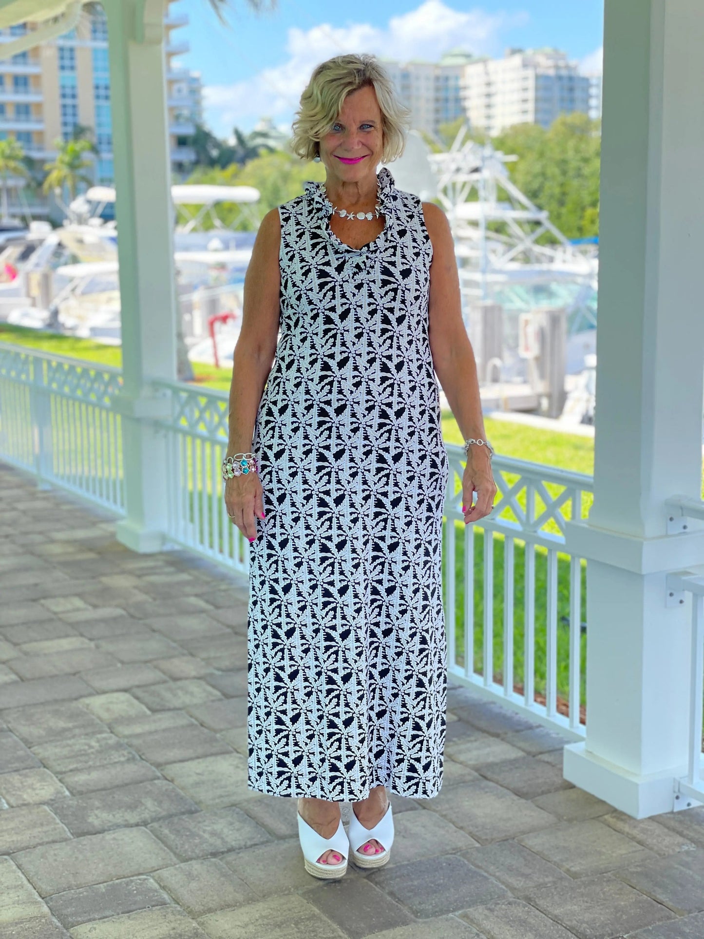 BLACK AND BEIGE MAXI