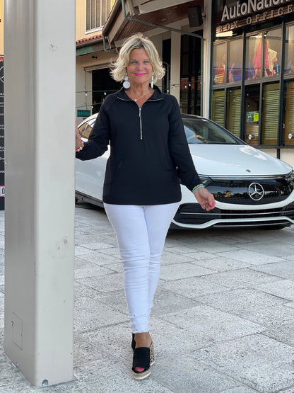 LULU-B BLACK KANGAROO BLACK HALF ZIPPER