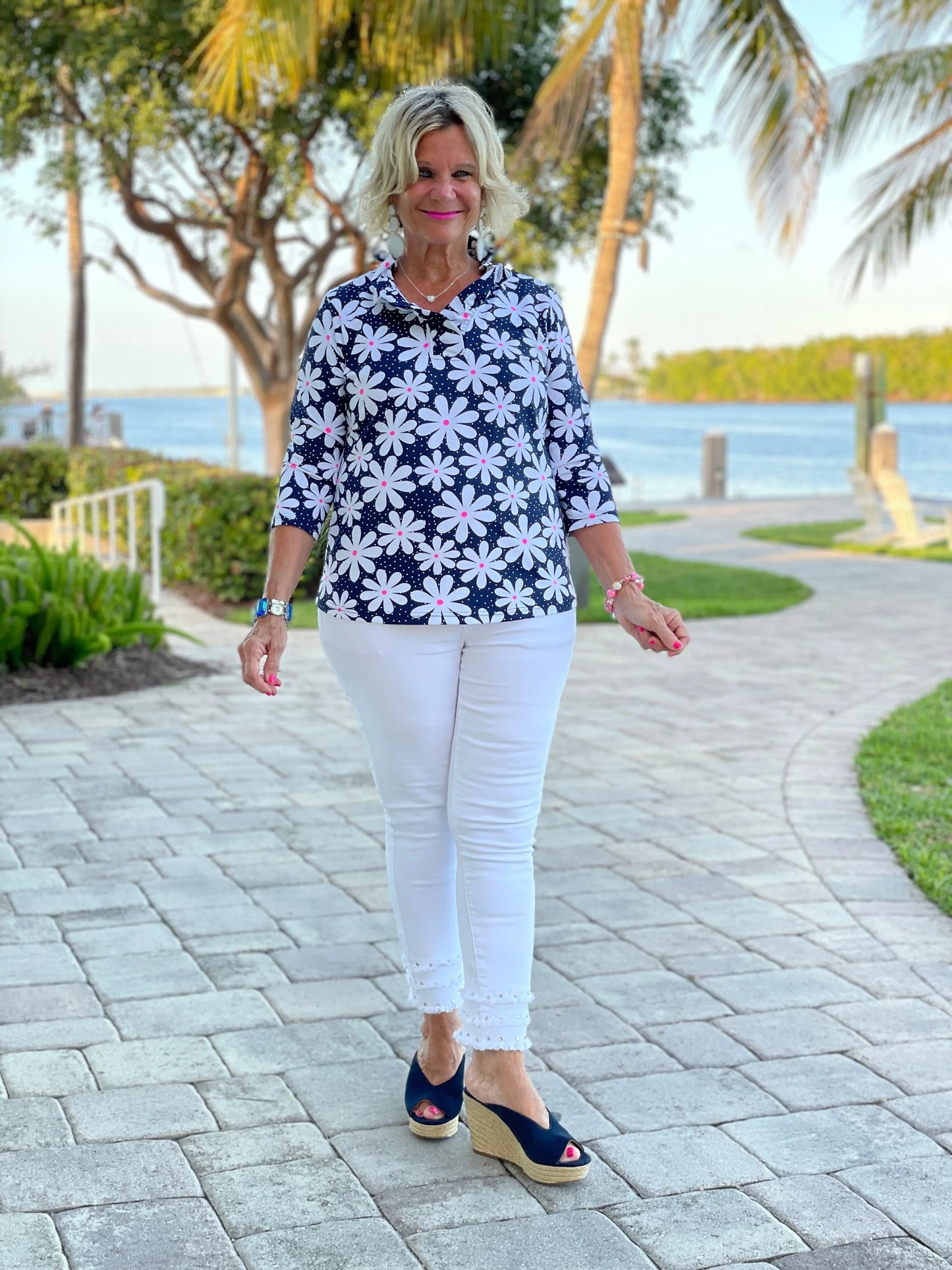 DAISY RUFFLE TOP