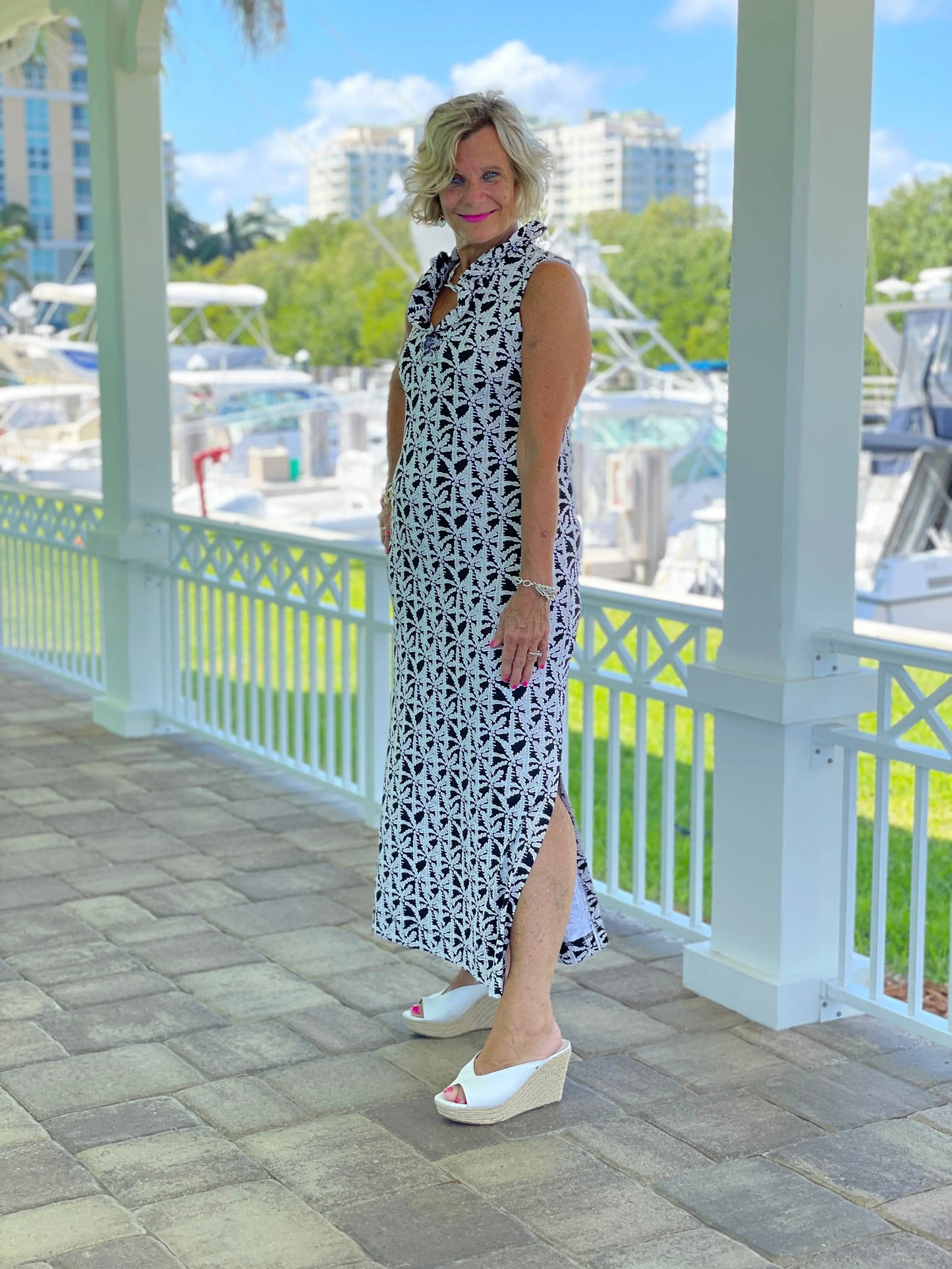 BLACK AND BEIGE MAXI