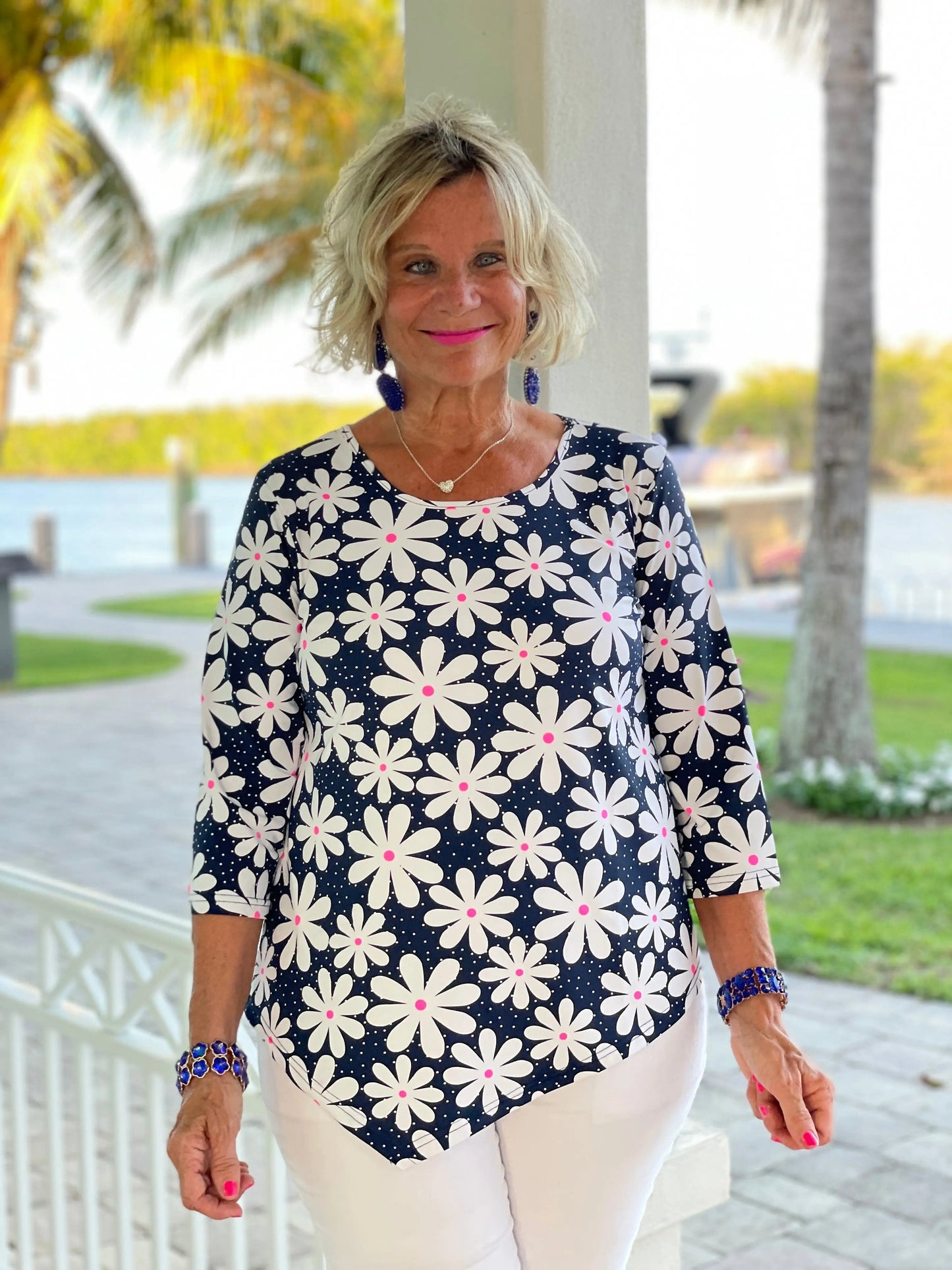 DAISY DAY ASYMMETRIC TOP