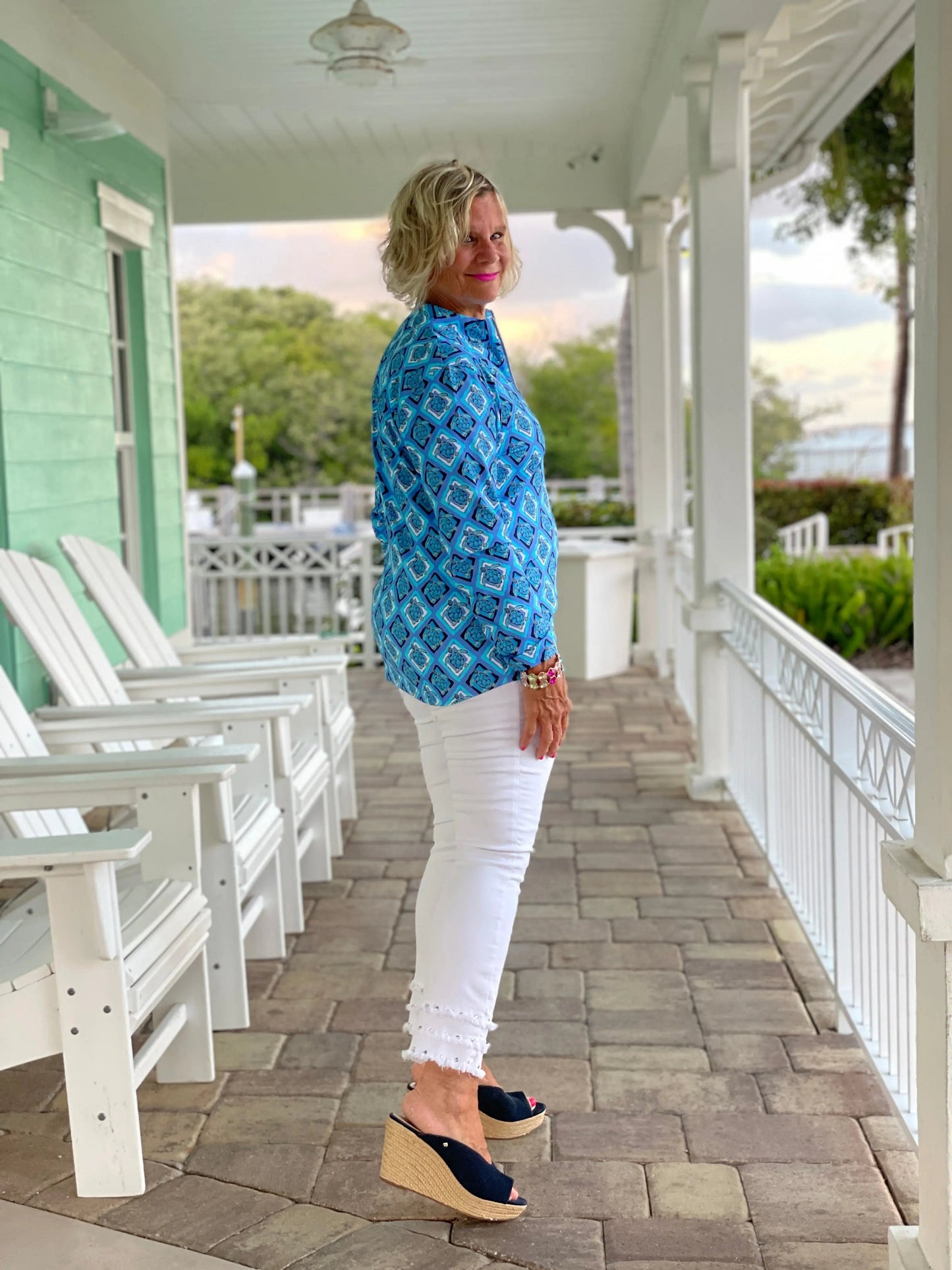 BAHAMA BLUE TURTLE HALF ZIPPER