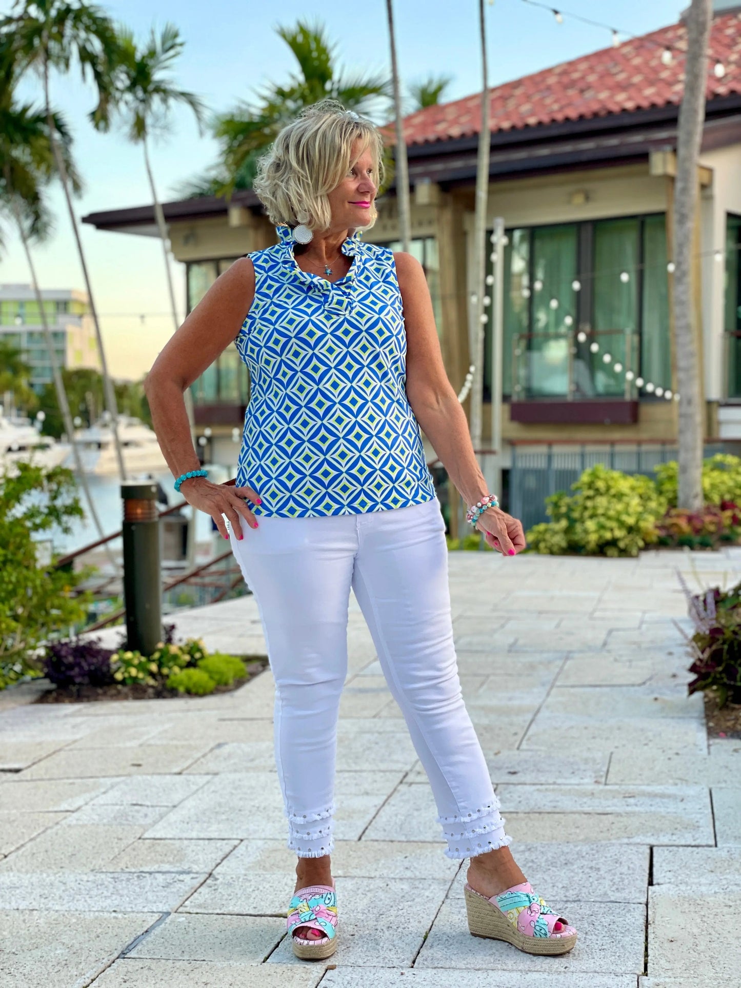 AQUA DIAMOND SLEEVELESS RUFFLE