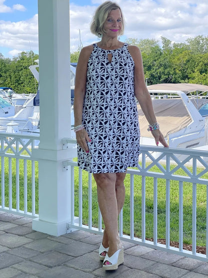 BLACK AND BEIGE COLLAR DRESS