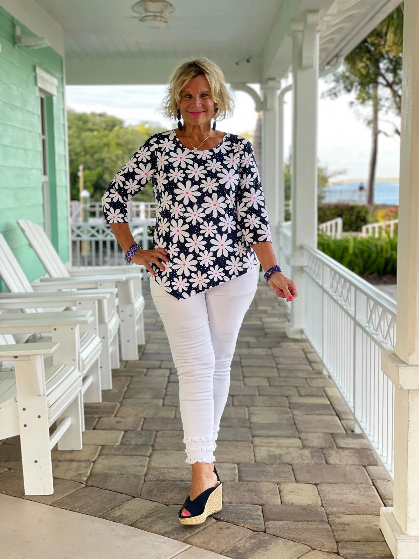 DAISY DAY ASYMMETRIC TOP