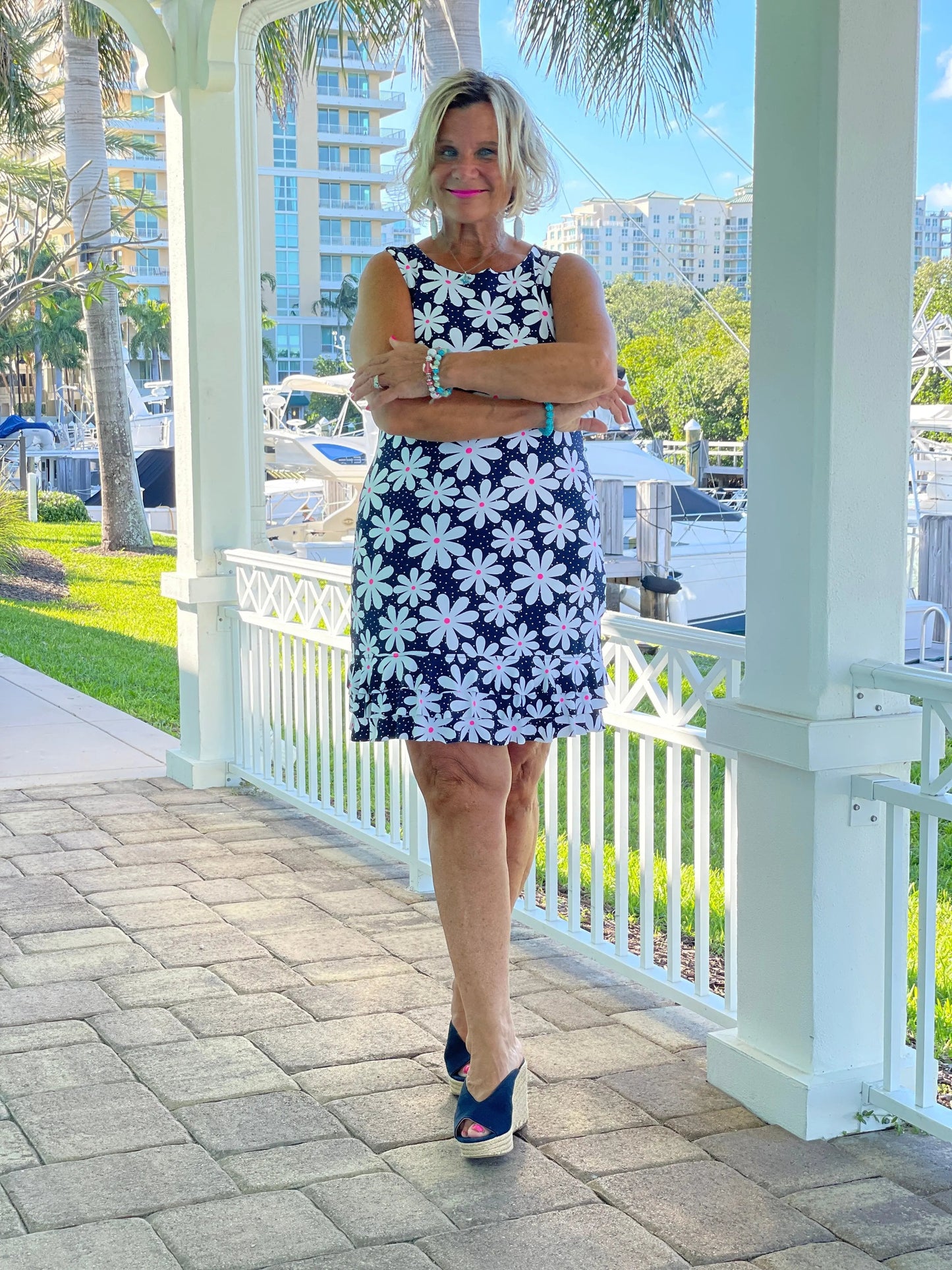 DAISY SHIFT RUFFLE DRESS