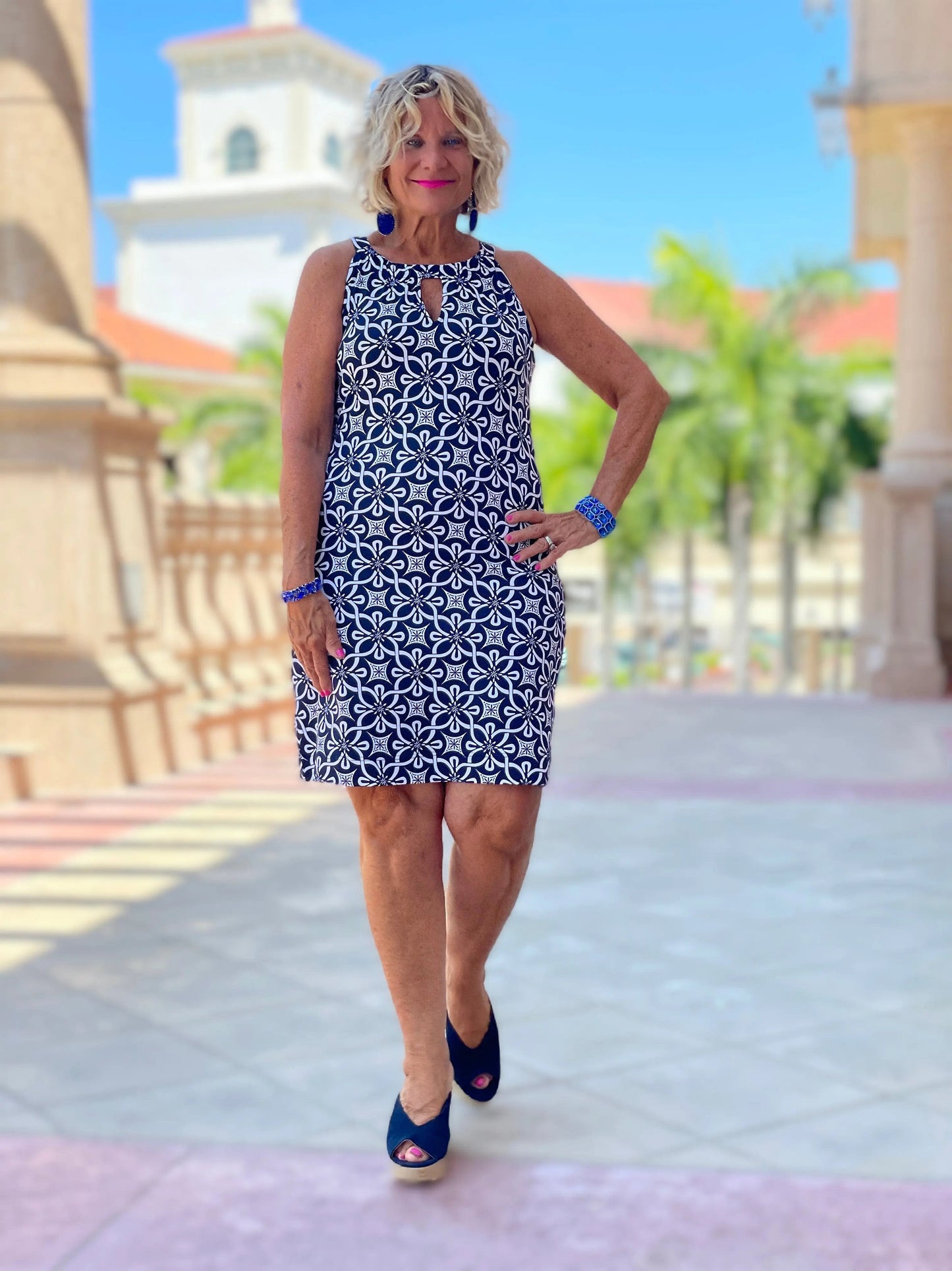 BRIGHTEN BLUE KEYHOLE DRESS
