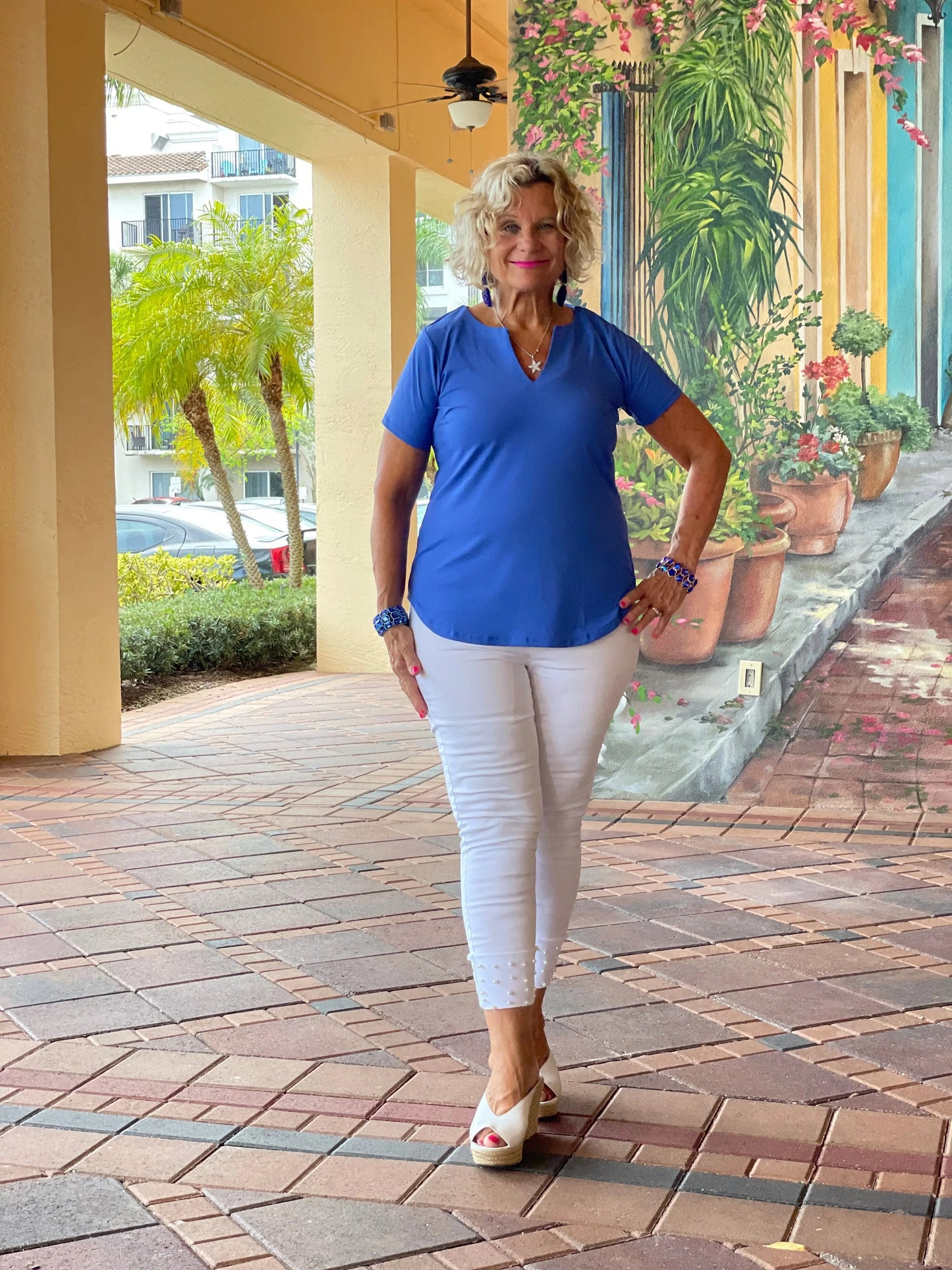 BLUE SHORT SLEEVE TOP