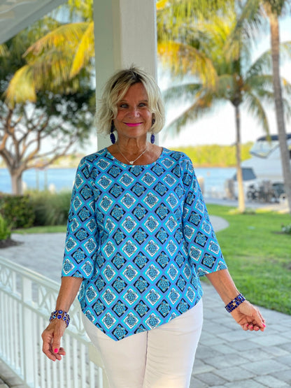 BAHAMA BLUE TURTLE ASYMMETRIC TOP