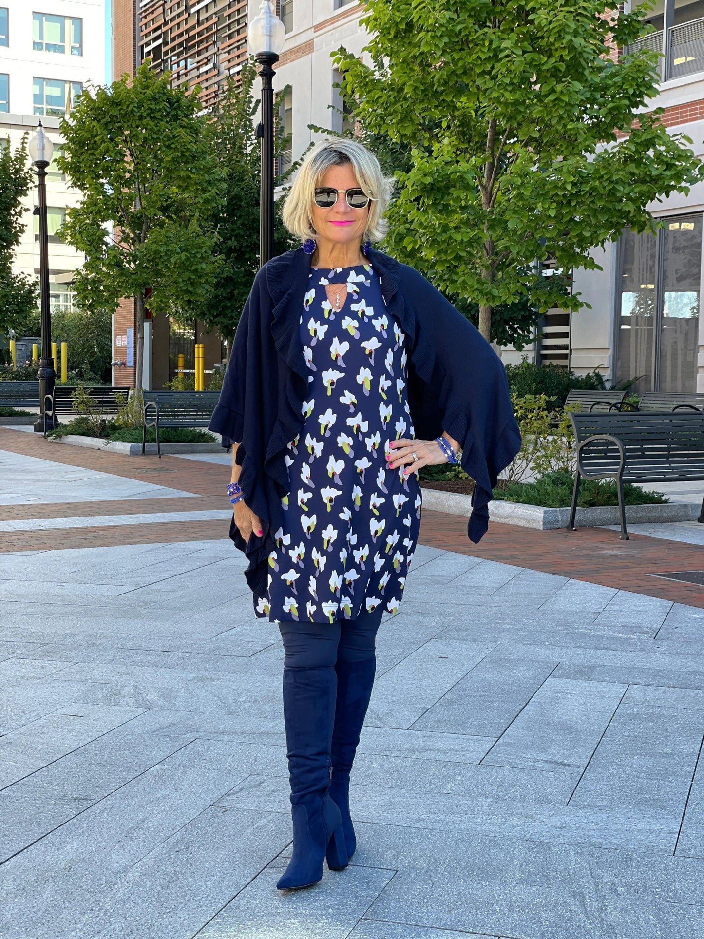 LULU-B KEYHOLE NAVY DREAMING DRESS
