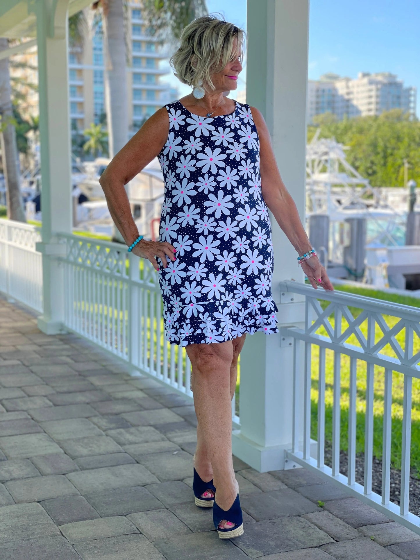 DAISY SHIFT RUFFLE DRESS
