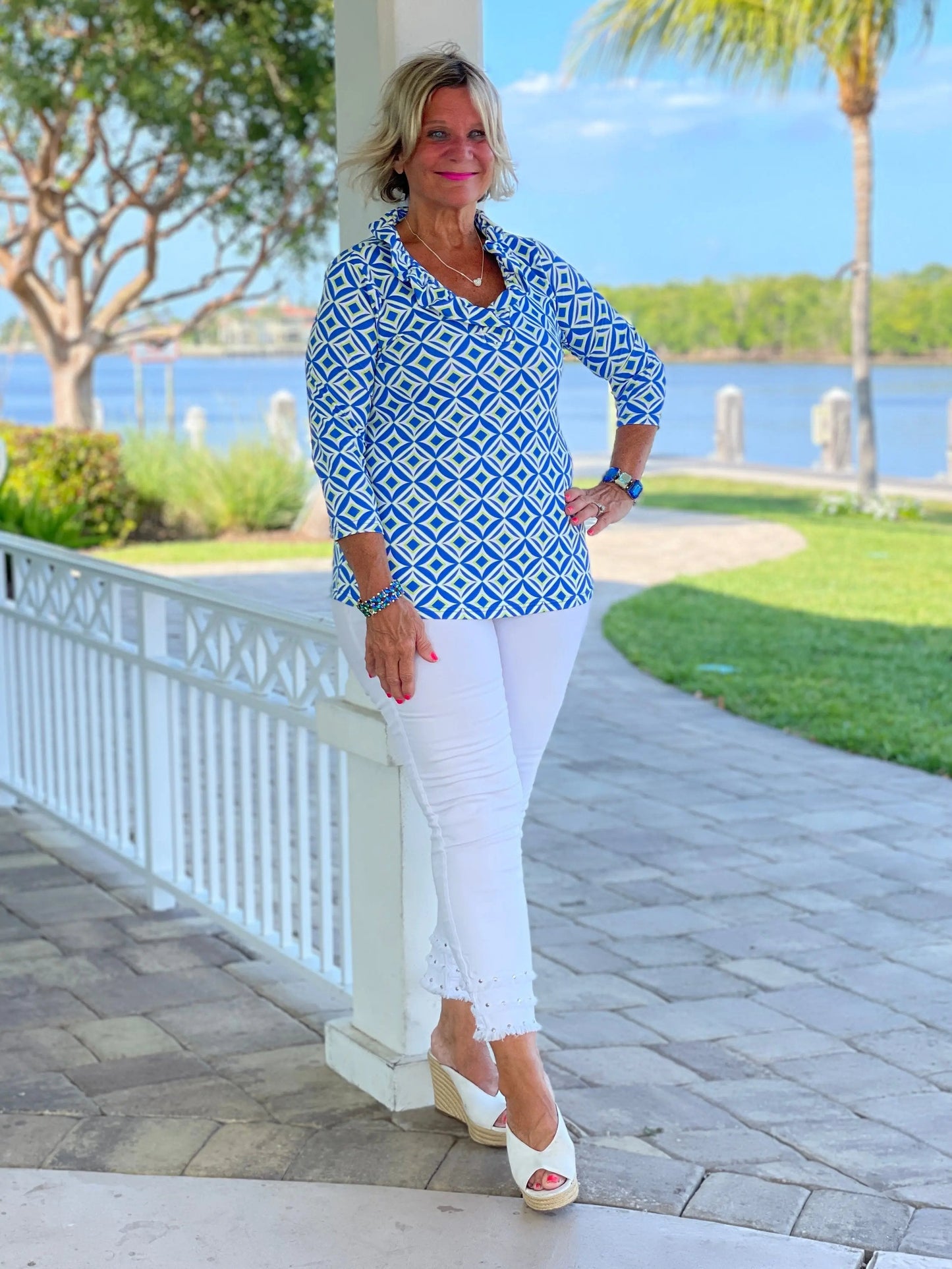 AQUA DIAMONDS  RUFFLE TOP