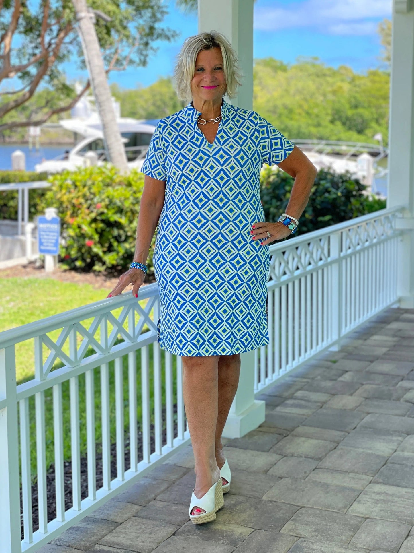 AQUA DIAMONDS SHORT SLEEVE DRESS