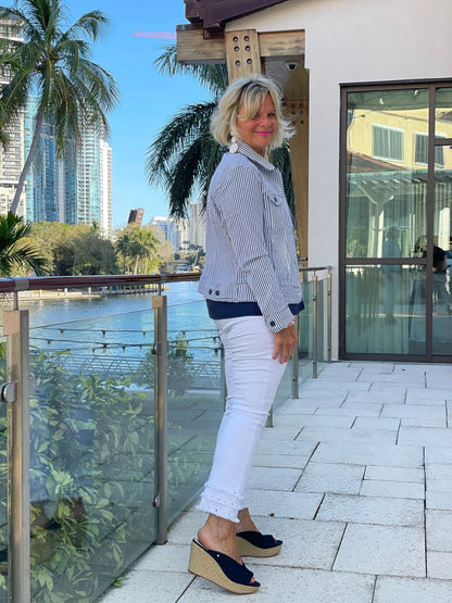LULU B  NAVY LINSEERSUCKER JACKET