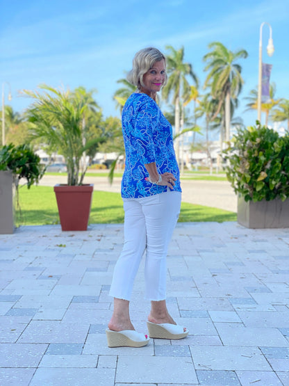 AQUA LANE V-NECK TOP