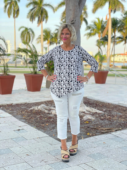 BLACK AND BEIGE ASYMMETRIC TOP
