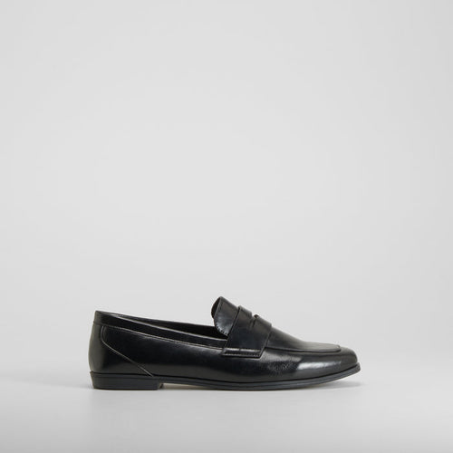 Mocasín clásico negro PICCOLA PIU