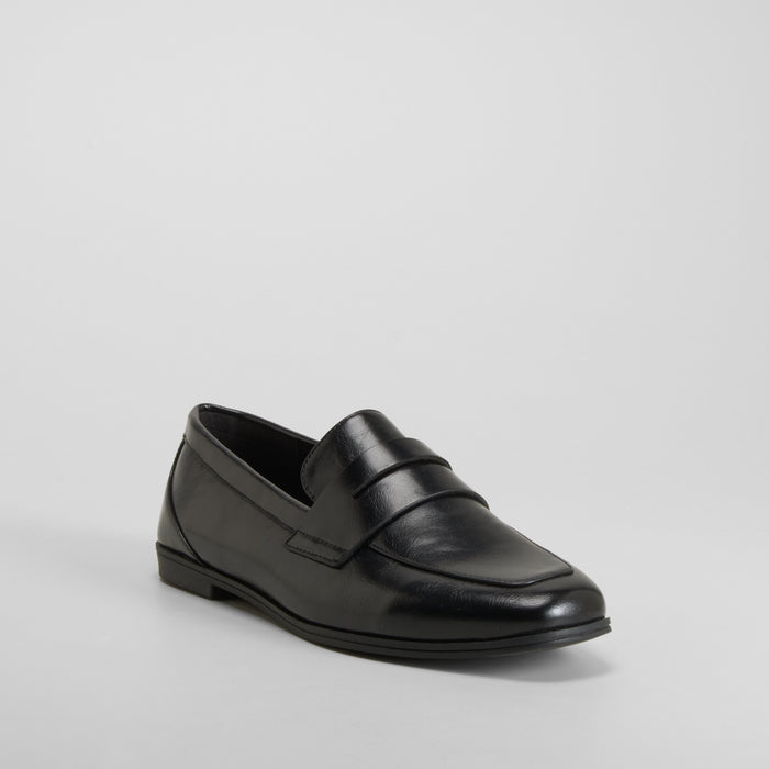 Mocasín clásico negro PICCOLA PIU