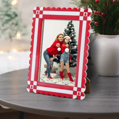 Picture Frame Chalet Verde Rusch Collection Resin Inlay Red & White – 4x6 & 5x7"