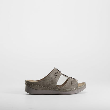 Sandalia cosida confort beige COMFEET