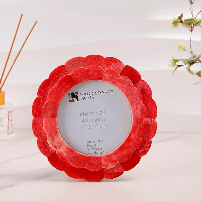 Scalloped Picture Frame | Red Bone Inlay | 4 In Round Photo Frame